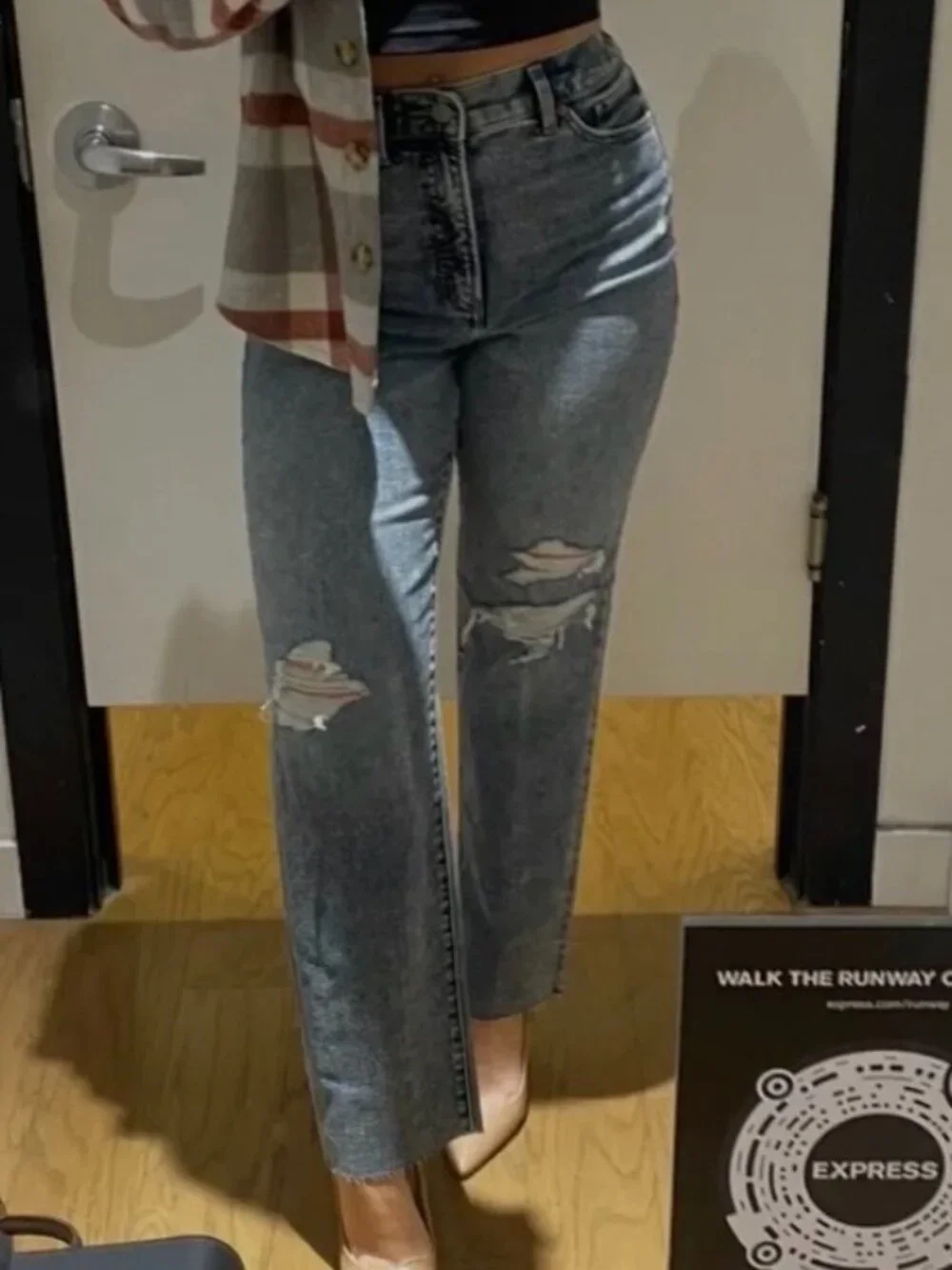 Express modern straight super high rise jeans